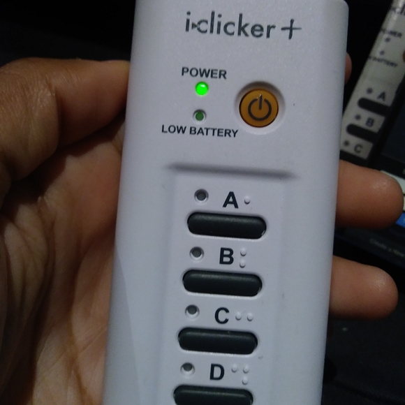 Iclicker + Remote - Picture 7 of 7